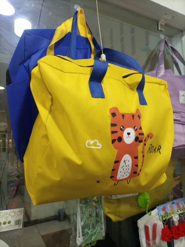 Charming Dinosaur Cartoon Storage Bag & Cloth Organizer - Portable & Lightweight